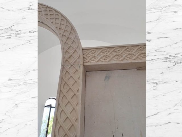 Crkva Svetog Jovana Krstitelja Meljak kameni ikonostas detalj