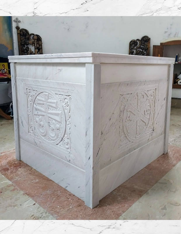 Свети-престо црква-Светог-Георгија Јарак