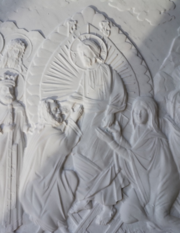 Свети-престо-Васкрсење-Христово-детаљ Храм-Светог-Василија-Острошког-Бежанијска-коса