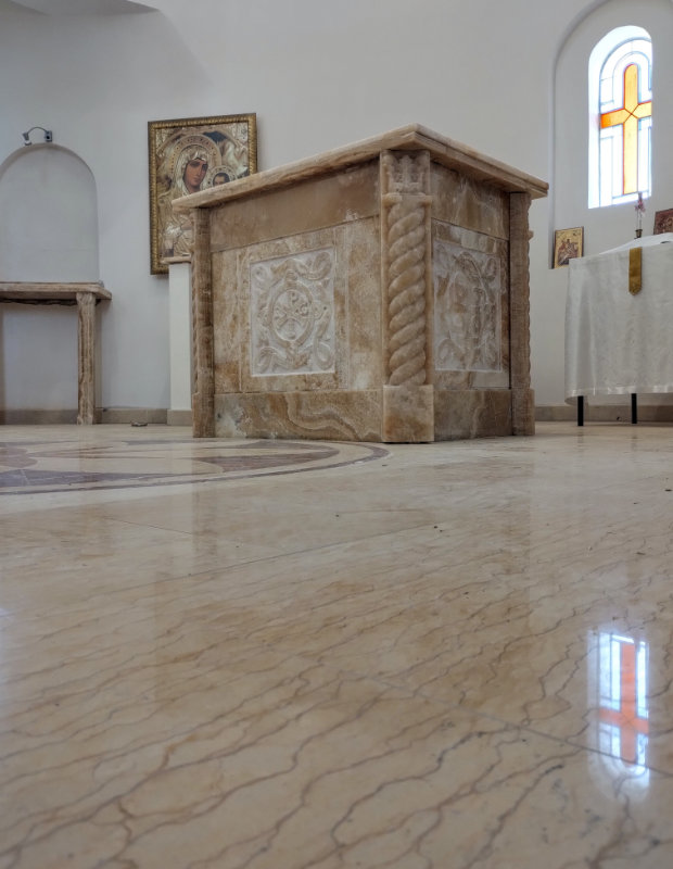 Свети-престо-Дежева-Црква-Светог-Саве