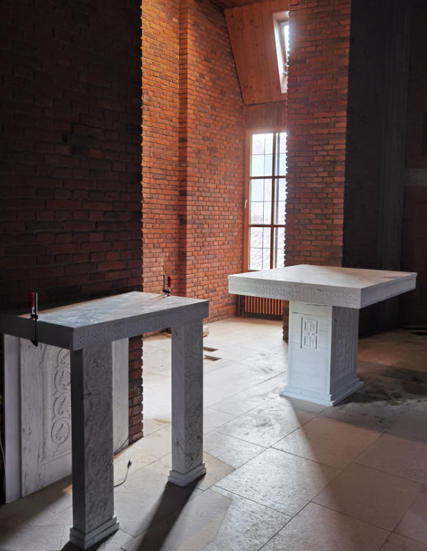 Свети Престо и Жртвеник