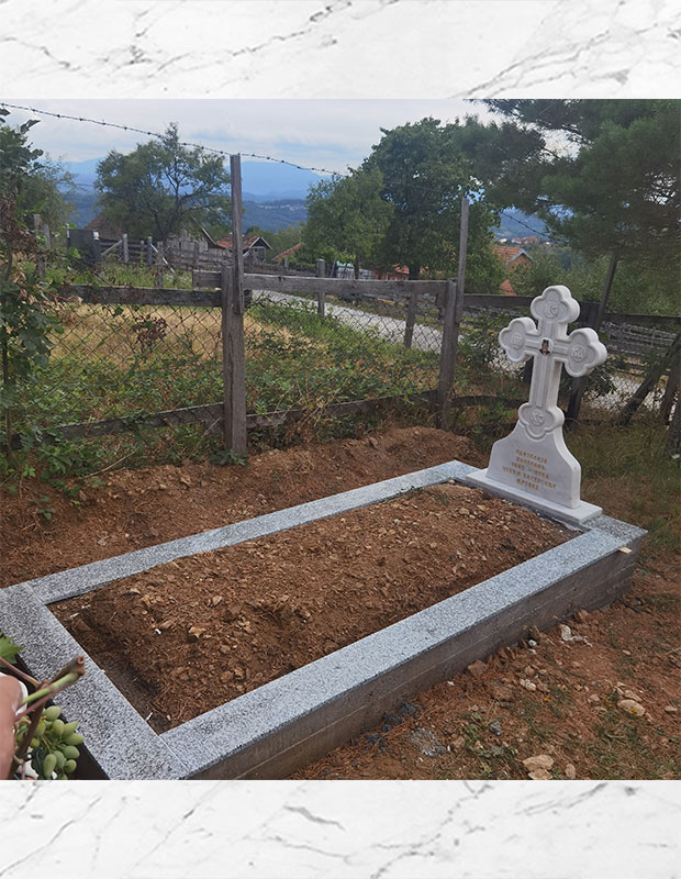 Надгробни-камени-крстови 4