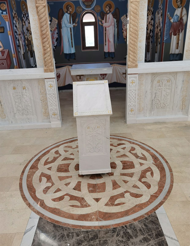 Тетрапод Целиваоница у камену