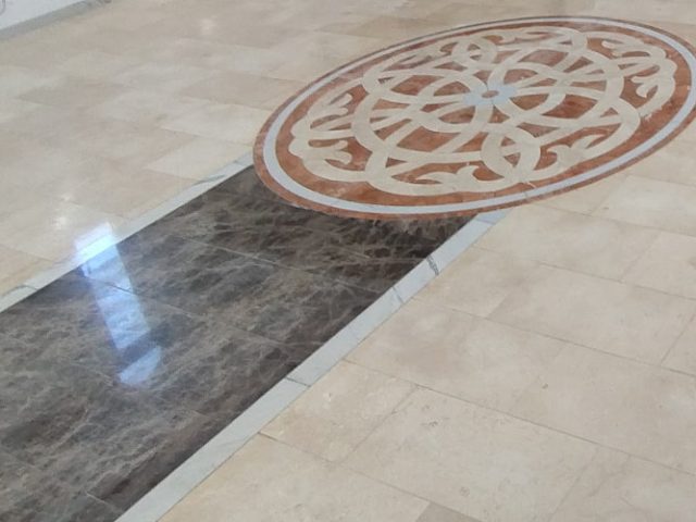 Камени под са интарзијама Чачак